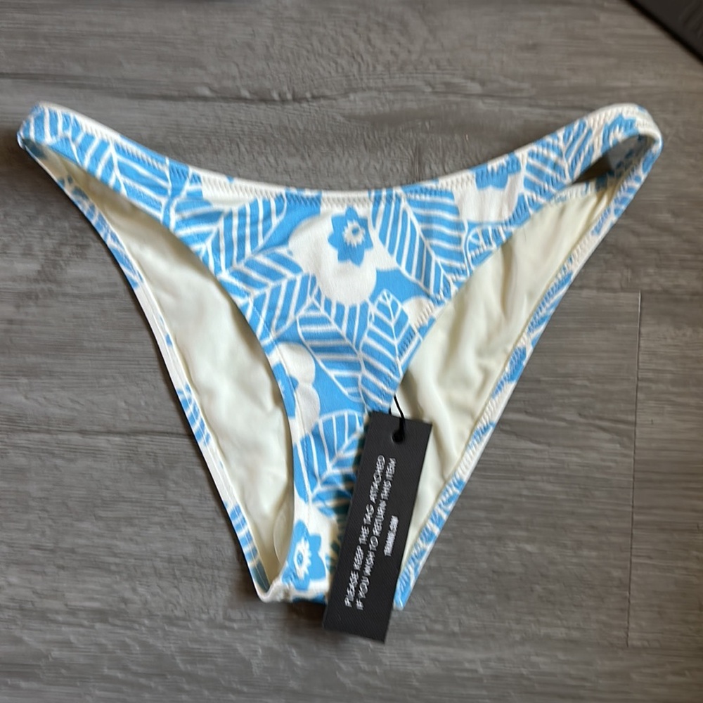 Nata Arizona wild swimsuit top with cheeky bottom set. - Picture 10 of 14